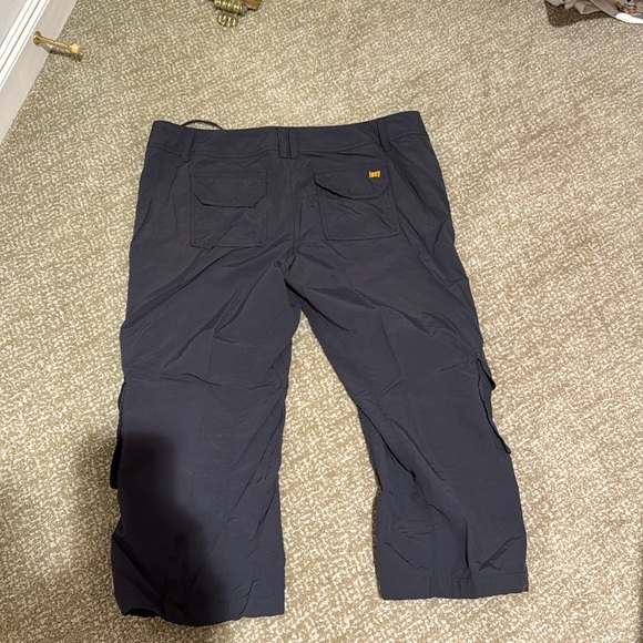Lucy Cargo Hiking Capri Crop Pants Lightweight Outdoor pants - Picture 5 of 11
